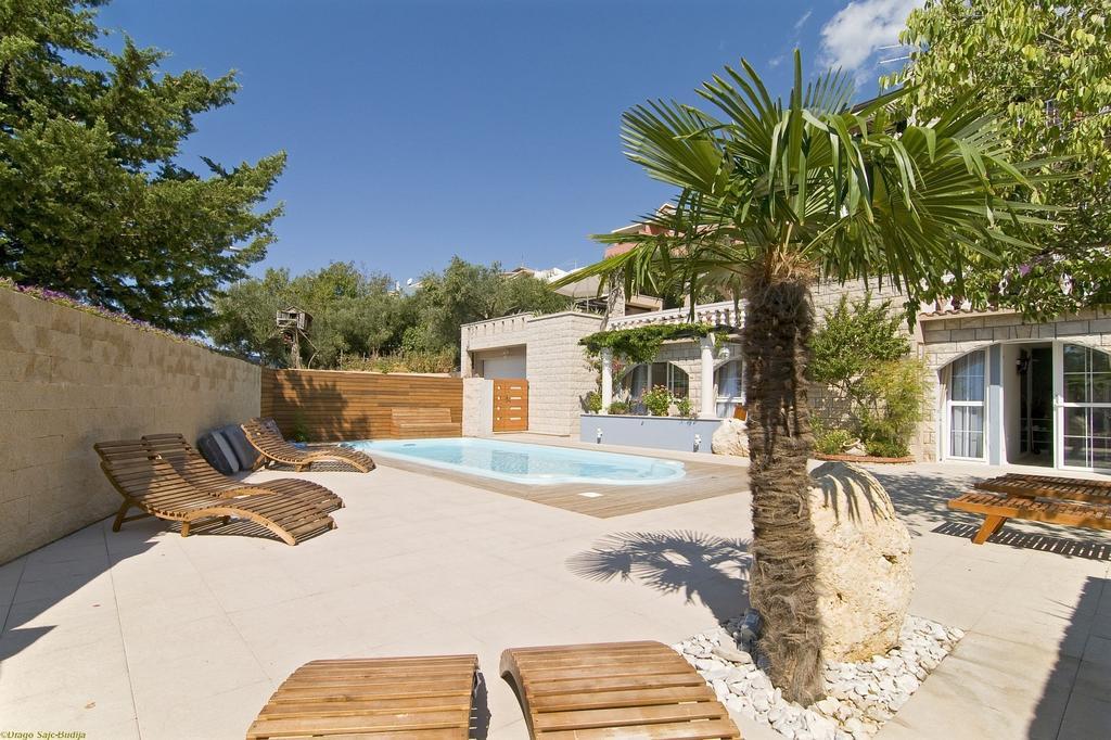 Villa Bougenvilia Tomas Tučepi Kültér fotó